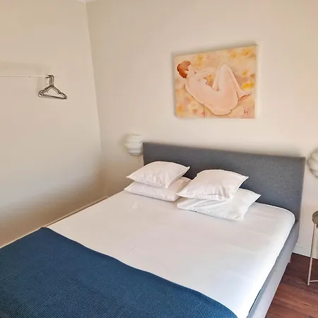 Riverfront 2 Bedrooms With Balcony Cruz Quebrada