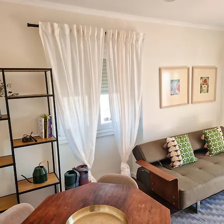 Riverfront 2 Bedrooms With Balcony Cruz Quebrada