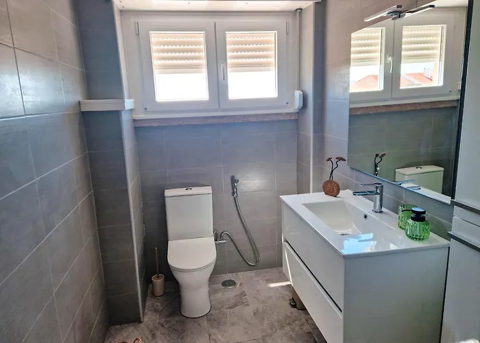 Riverfront 2 Bedrooms With Balcony * Cruz Quebrada