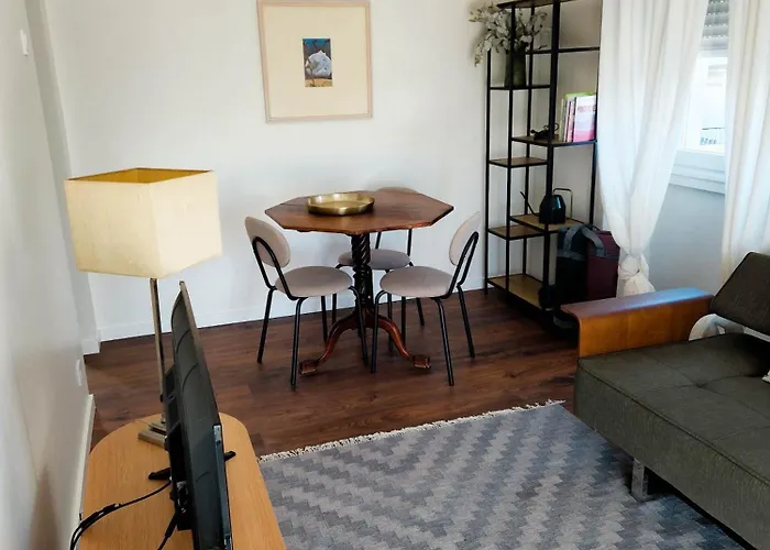 Riverfront 2 Bedrooms With Balcony * Cruz Quebrada